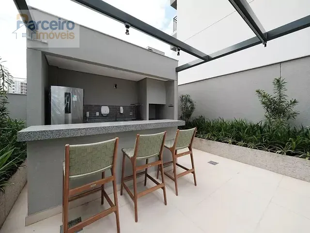 Apartamento 2 quartos e 2 banheiros, à venda, no bairro Vila Guilhermina em São Paulo