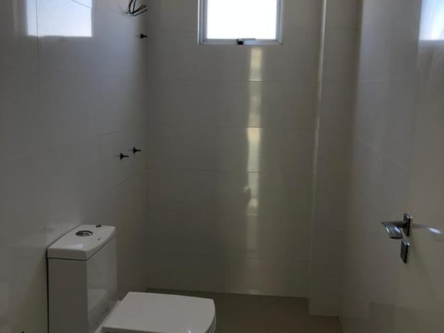 Apartamento com 665m² 5 quartos e 6 banheiros, à venda, no bairro Meia Praia em Itapema