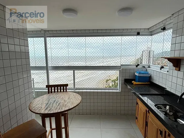 Apartamento 2 quartos e 2 banheiros, à venda, no bairro Solemar em Praia Grande