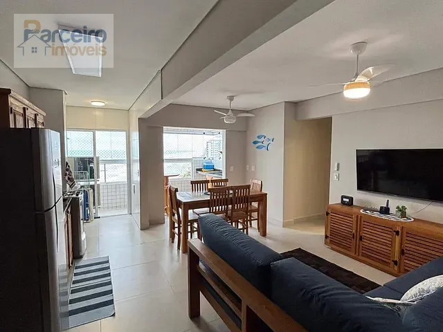 Apartamento 2 quartos e 2 banheiros, à venda, no bairro Solemar em Praia Grande