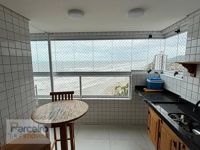 Apartamento 2 quartos e 2 banheiros, à venda, no bairro Solemar em Praia Grande