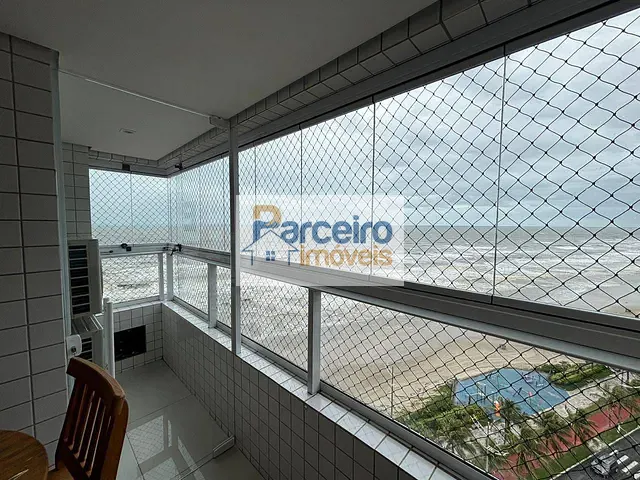 Apartamento 2 quartos e 2 banheiros, à venda, no bairro Solemar em Praia Grande