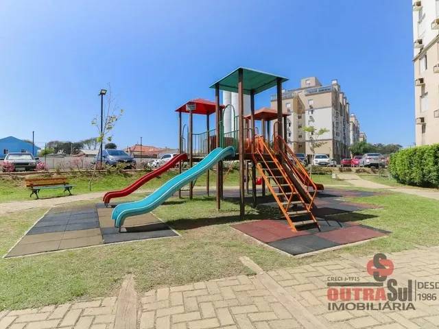 Apartamento 3 quartos e 1 banheiro, à venda, no bairro Xaxim em Curitiba
