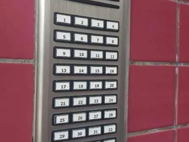Apartamento 2 quartos e 1 banheiro, à venda, no bairro Conjunto Habitacional Presidente Castelo Branco em Carapicuíba
