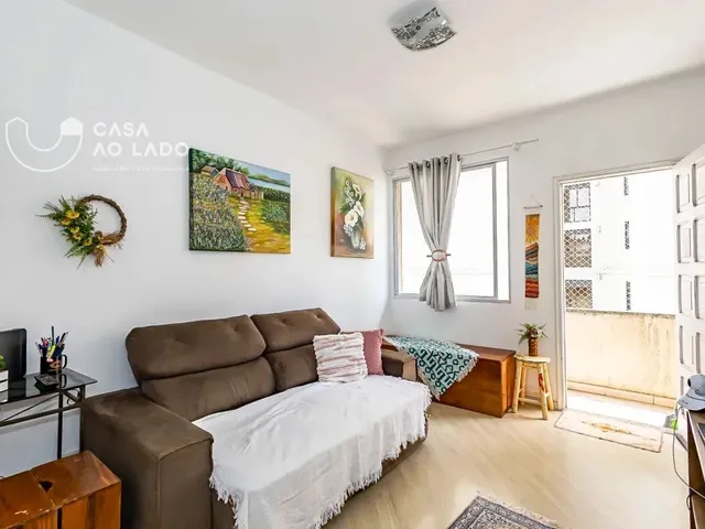 Apartamento 2 quartos e 1 banheiro, à venda, no bairro Cristo Rei em Curitiba