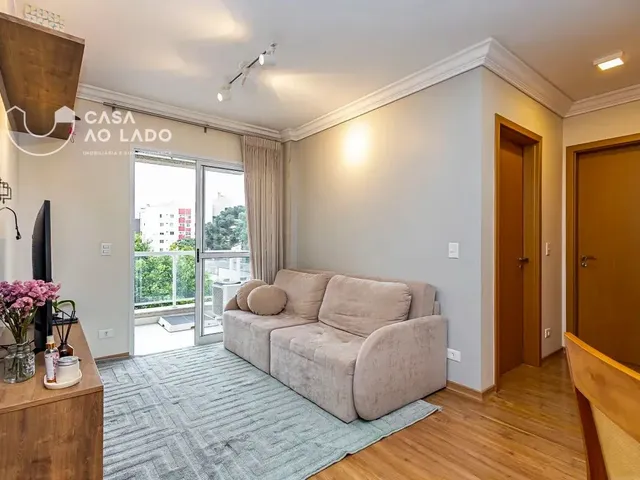 Apartamento 2 quartos e 2 banheiros, à venda, no bairro Água Verde em Curitiba
