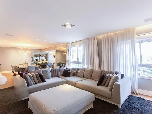 Apartamento com 210m² 3 quartos e 4 banheiros, à venda, no bairro Vila Olímpia em São Paulo