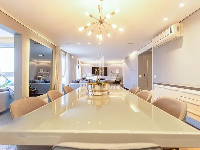 Apartamento com 210m² 3 quartos e 4 banheiros, à venda, no bairro Vila Olímpia em São Paulo