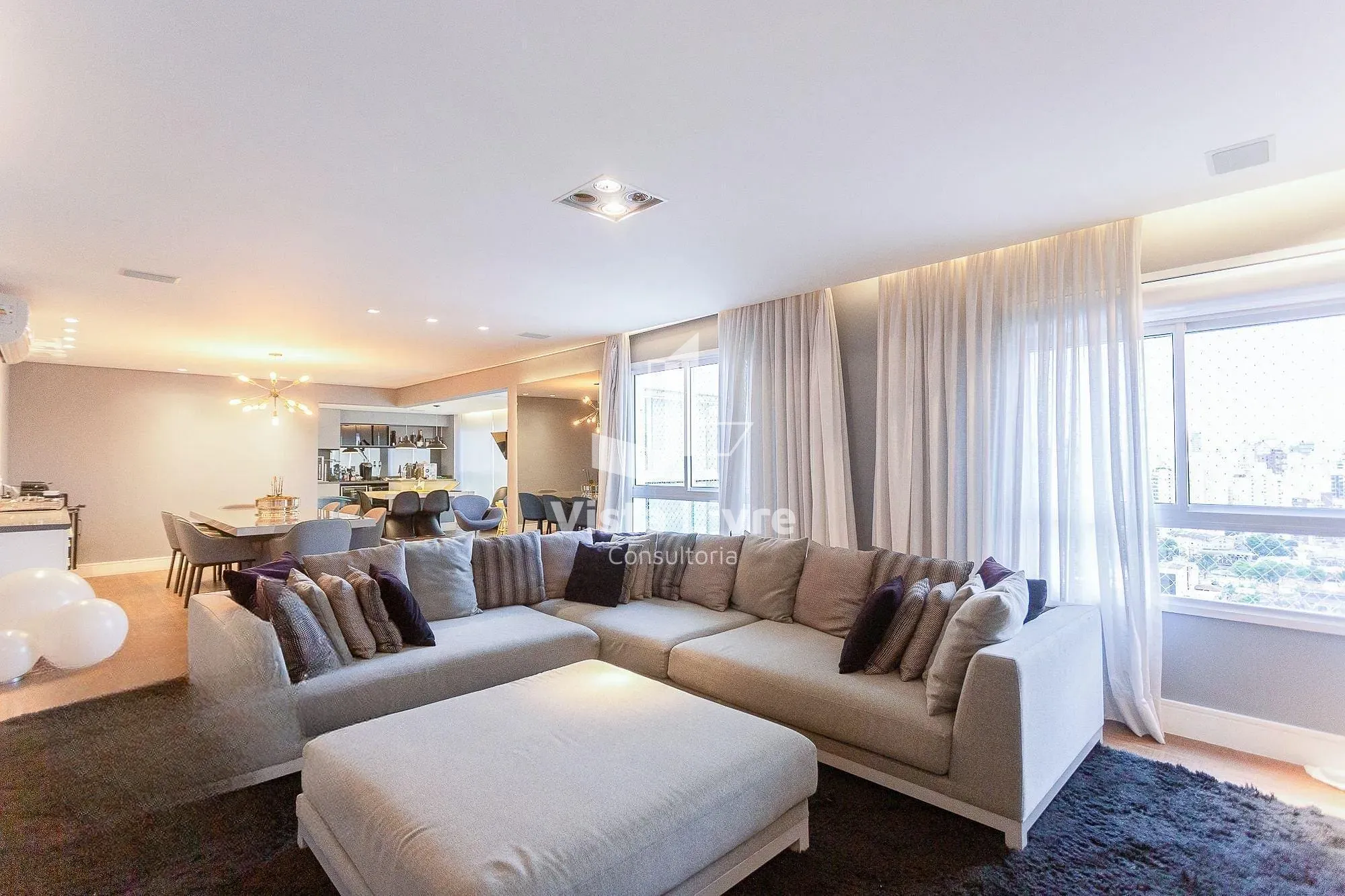 Apartamento, 3 quartos, 210 m² - Foto 1