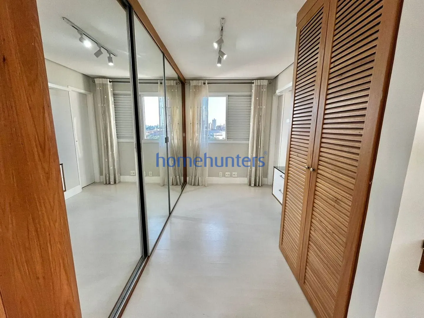 Apartamento, 3 quartos, 267 m² - Foto 12