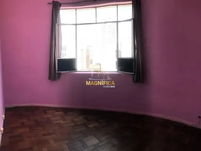 Apartamento 2 quartos e 2 banheiros, à venda, no bairro Centro em Curitiba