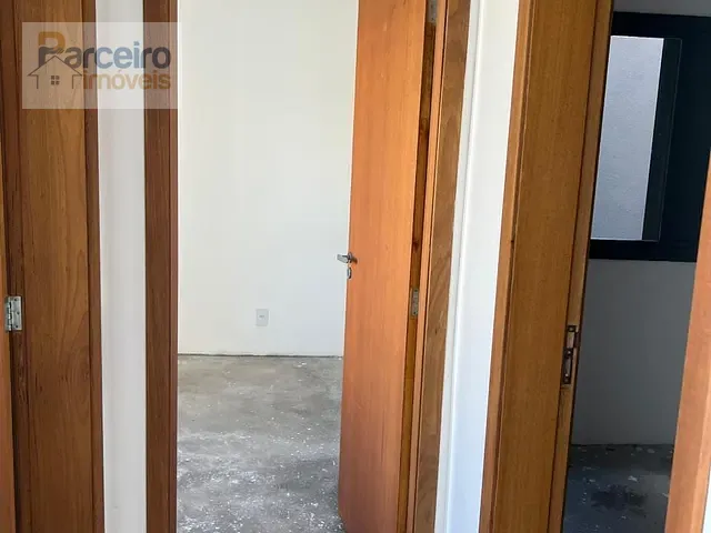 Apartamento 2 quartos e 1 banheiro, à venda, no bairro Vila Carrão em São Paulo