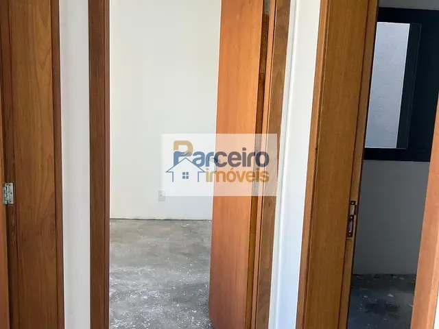 Apartamento 2 quartos e 1 banheiro, à venda, no bairro Vila Carrão em São Paulo