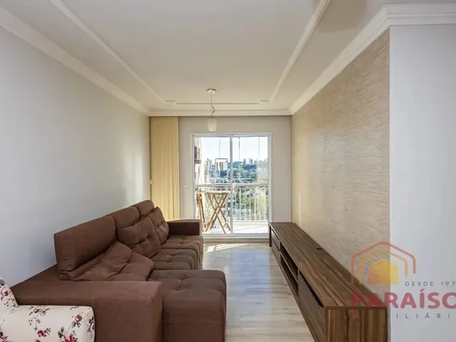 Apartamento 3 quartos e 1 banheiro, à venda, no bairro Campo Comprido em Curitiba