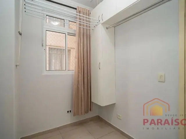 Apartamento 2 quartos e 1 banheiro, à venda, no bairro Centro em Curitiba