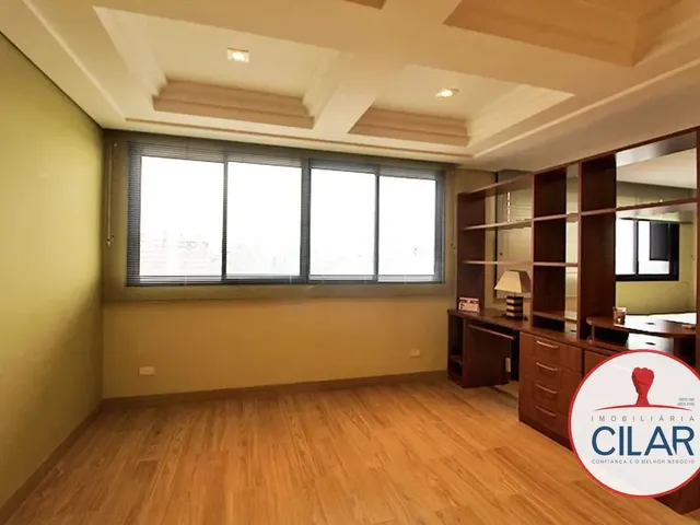 Apartamento 1 quarto e 1 banheiro, à venda, no bairro Cristo Rei em Curitiba
