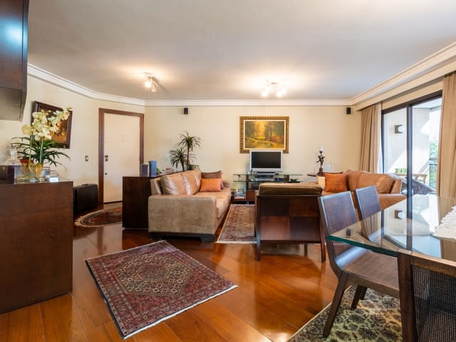 Apartamento com 5184m² 3 quartos e 4 banheiros, à venda, no bairro Moema em São Paulo