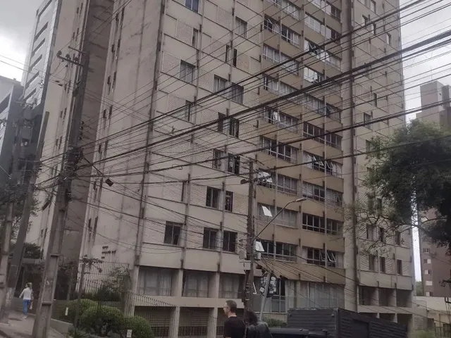 Apartamento 3 quartos e 3 banheiros, à venda, no bairro Bigorrilho em Curitiba