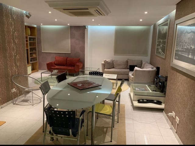 Apartamento com 190m² 3 quartos e 3 banheiros, para alugar, no bairro Mirandópolis em São Paulo