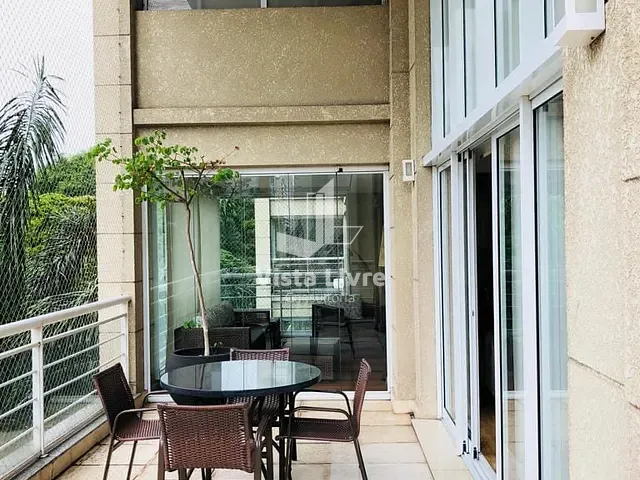 Apartamento com 300m² 4 quartos e 5 banheiros, à venda, no bairro Indianópolis em São Paulo