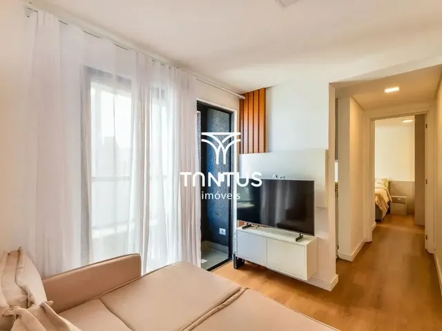 Apartamento 2 quartos e 1 banheiro, à venda, no bairro Água Verde em Curitiba