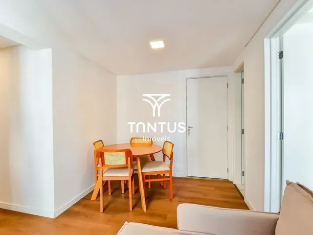 Apartamento 2 quartos e 1 banheiro, à venda, no bairro Água Verde em Curitiba