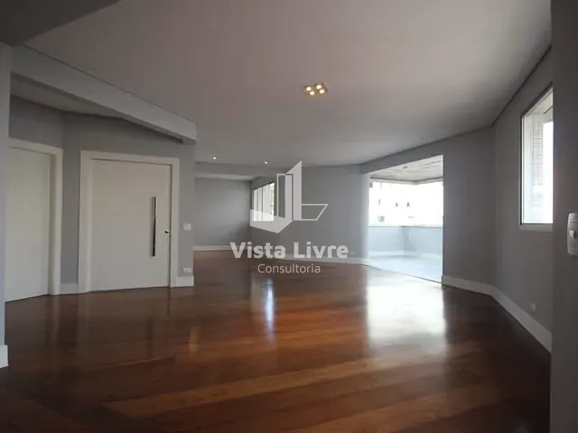 Apartamento com 244m² 3 quartos e 5 banheiros, à venda, no bairro Vila Uberabinha em São Paulo