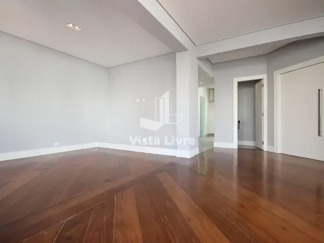 Apartamento com 244m² 3 quartos e 5 banheiros, à venda, no bairro Vila Uberabinha em São Paulo