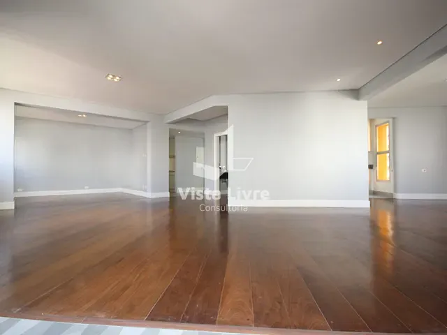 Apartamento com 244m² 3 quartos e 5 banheiros, à venda, no bairro Vila Uberabinha em São Paulo