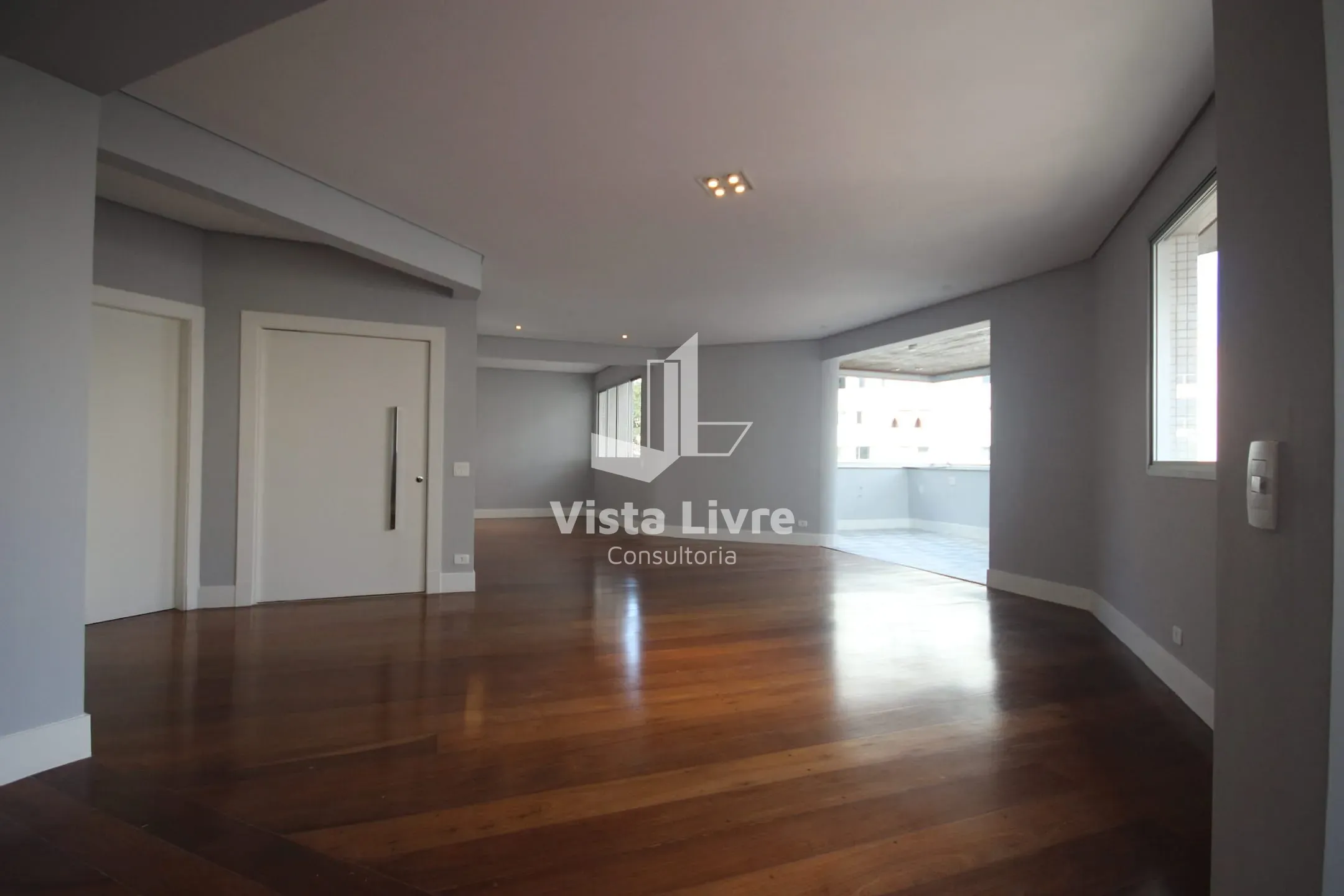 Apartamento, 3 quartos, 244 m² - Foto 1