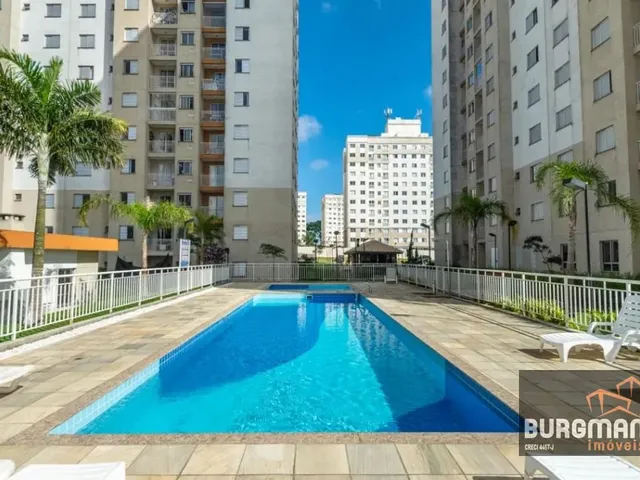 Apartamento 2 quartos e 1 banheiro, à venda, no bairro Pinheirinho em Curitiba