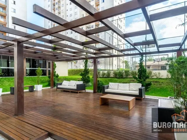 Apartamento 2 quartos e 1 banheiro, à venda, no bairro Pinheirinho em Curitiba
