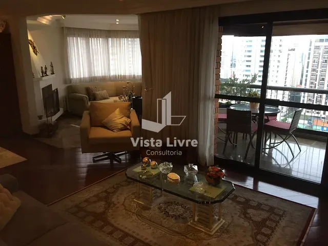 Apartamento com 200m² 4 quartos e 5 banheiros, à venda, no bairro Vila Uberabinha em São Paulo