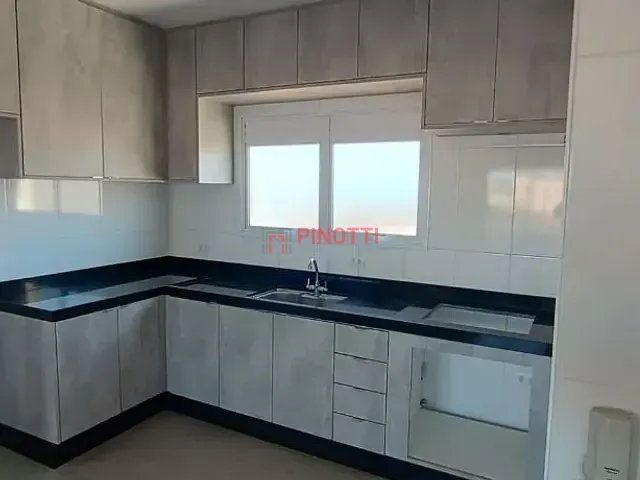 Apartamento 3 quartos e 2 banheiros, à venda, no bairro Nova Petrópolis em São Bernardo do Campo