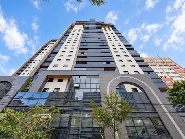 Apartamento 4 quartos e 2 banheiros, à venda, no bairro Bigorrilho em Curitiba