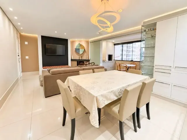 Apartamento 4 quartos e 2 banheiros, à venda, no bairro Bigorrilho em Curitiba