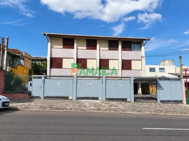 Apartamento com 65m² 2 quartos e 1 banheiro, à venda, no bairro Rebouças em Curitiba