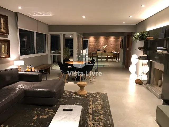 Apartamento com 340m² 4 quartos e 6 banheiros, à venda, no bairro Vila Ipojuca em São Paulo