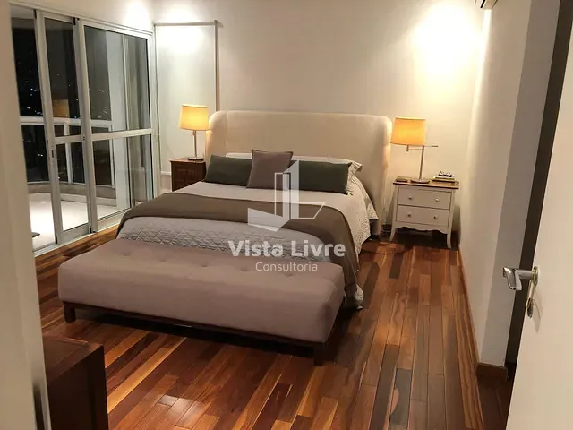 Apartamento com 340m² 4 quartos e 6 banheiros, à venda, no bairro Vila Ipojuca em São Paulo