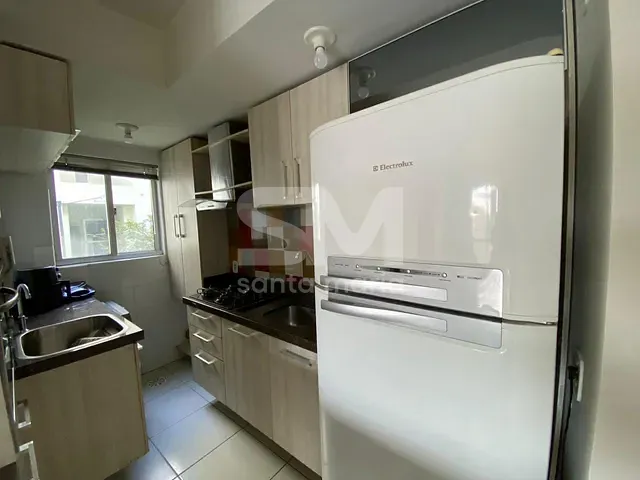 Apartamento 2 quartos e 1 banheiro, para alugar, no bairro Pinheirinho em Chapecó