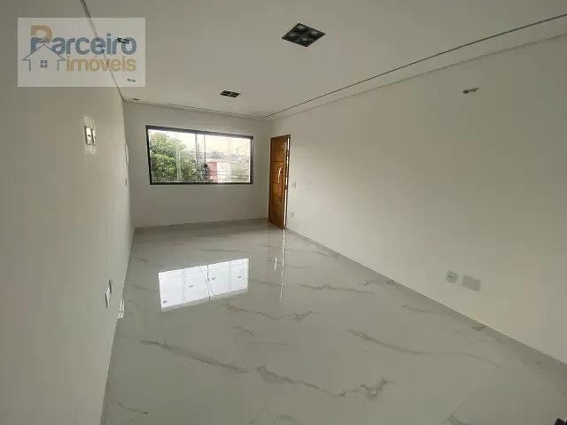 Sobrado com 184m² 3 quartos e 2 banheiros, à venda, no bairro Vila Granada em São Paulo