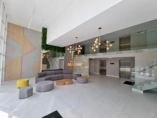 Apartamento 1 quarto e 1 banheiro, à venda, no bairro Centro em Curitiba