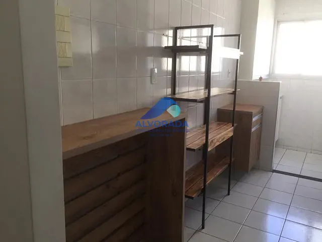 Apartamento 2 quartos e 1 banheiro, para alugar, no bairro Parque Industrial em São José dos Campos