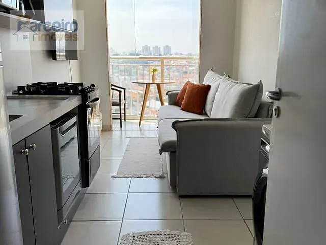 Apartamento 1 quarto e 1 banheiro, para alugar, no bairro Vila Alpina em São Paulo