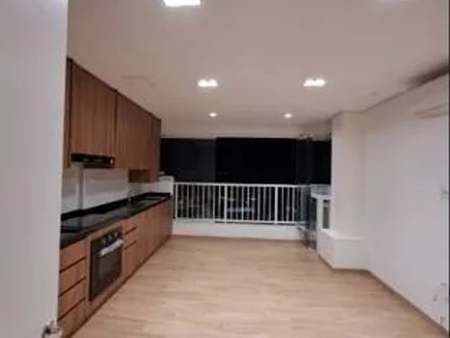 Apartamento 2 quartos e 2 banheiros, para alugar, no bairro Vila Nilva em Barueri