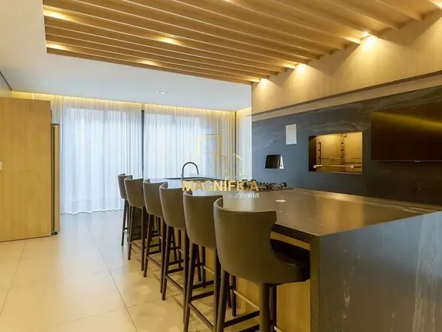 Apartamento 3 quartos e 3 banheiros, à venda, no bairro Cristo Rei em Curitiba