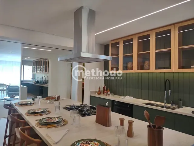 Apartamento com 222m² 4 quartos e 4 banheiros, à venda, no bairro Fazenda São Quirino em Campinas