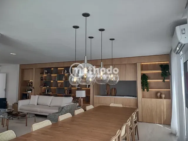 Apartamento com 222m² 4 quartos e 4 banheiros, à venda, no bairro Fazenda São Quirino em Campinas