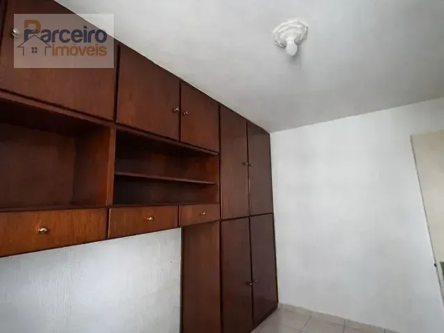 Apartamento 2 quartos e 1 banheiro, à venda, no bairro Vila Ivone em São Paulo