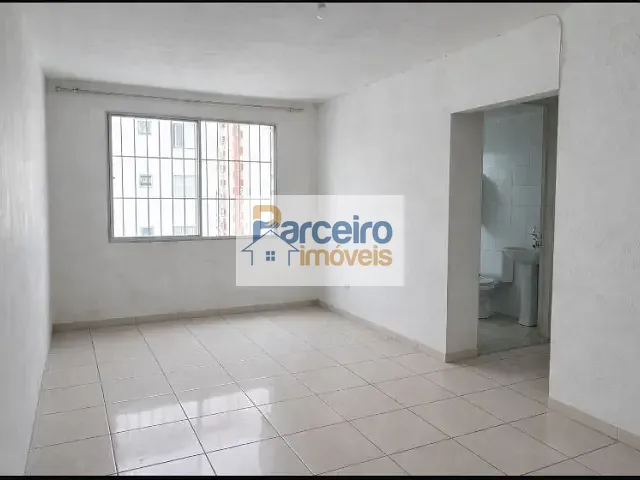 Apartamento 2 quartos e 1 banheiro, à venda, no bairro Vila Ivone em São Paulo